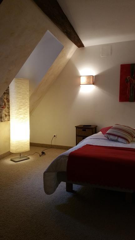 Chambres Touristiques La Cour Des Hotes オベルネ エクステリア 写真