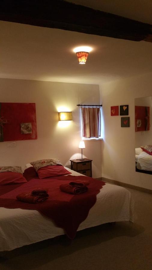 Chambres Touristiques La Cour Des Hotes オベルネ エクステリア 写真
